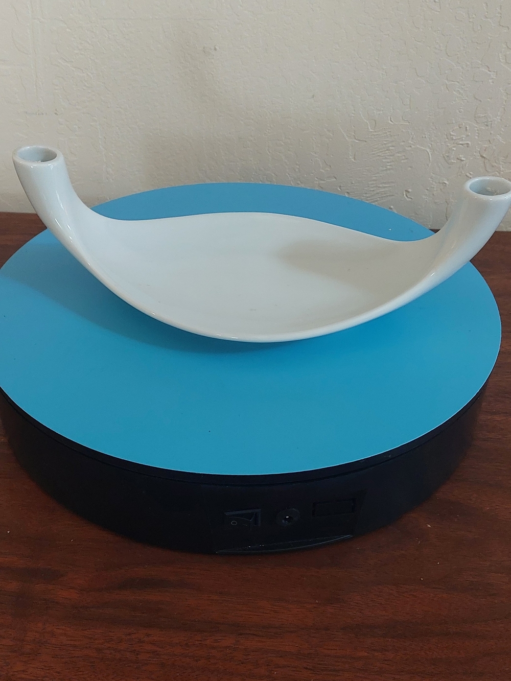 Nambe Kareem Rashid White Candalabra Porcelain Centerpiece